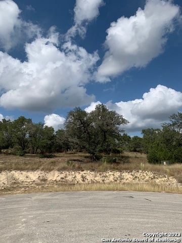 1916 Split Mountain, Canyon Lake, TX 78133