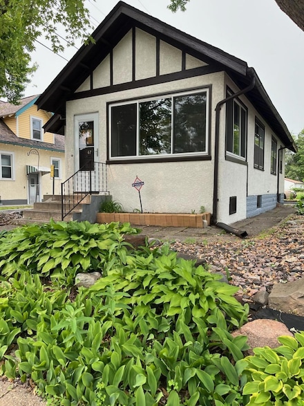 67 Lowry Ave NE, Minneapolis, MN 55418