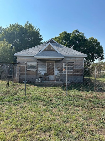 111 S Francis, Gage, OK 73843