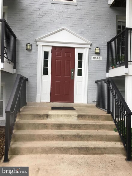9449 Fairfax Blvd Unit 301, Fairfax, VA 22031