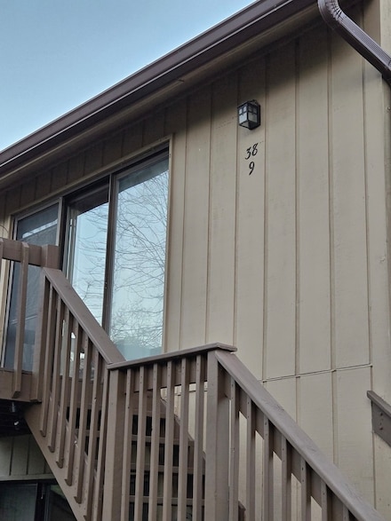38 Bermuda Colony Unit 9, Fox Lake, IL 60020