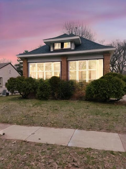 2714 Wyoming Ave SW, Wyoming, MI 49519