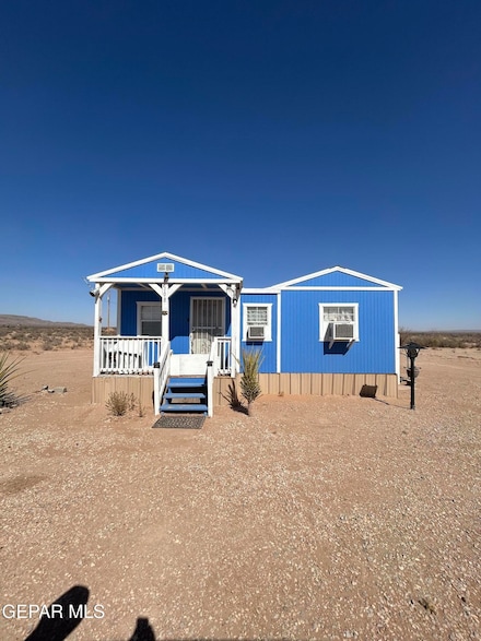 108 Carol Cir, Sierra Blanca, TX 79851