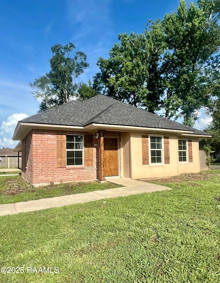 104 Roland Ln, Opelousas, LA 70570