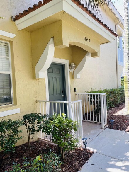 1424 W Wickham Cir Unit A, Delray Beach, FL 33445