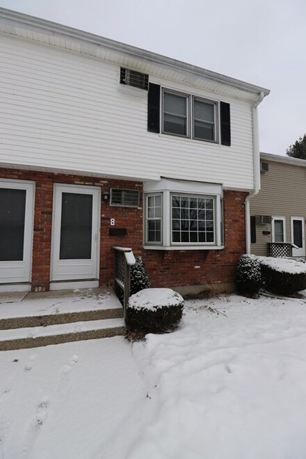 41 South St Unit 8, Easthampton, MA 01027