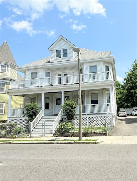 6 Silloway St Unit 1, Dorchester Center, MA 02124