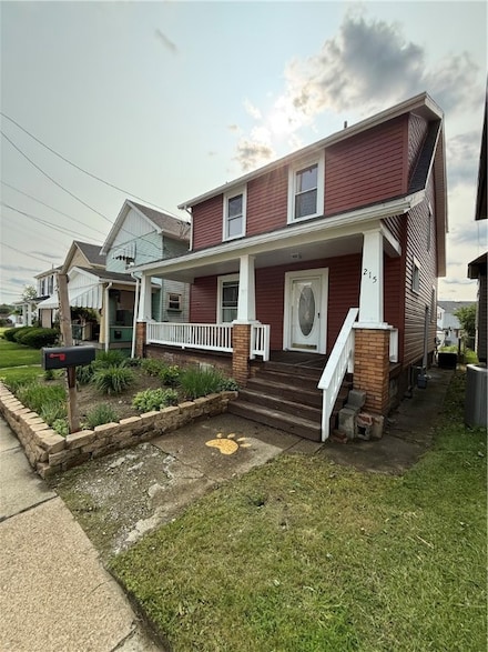 215 N Mercer Ave, New Brighton, PA 15066