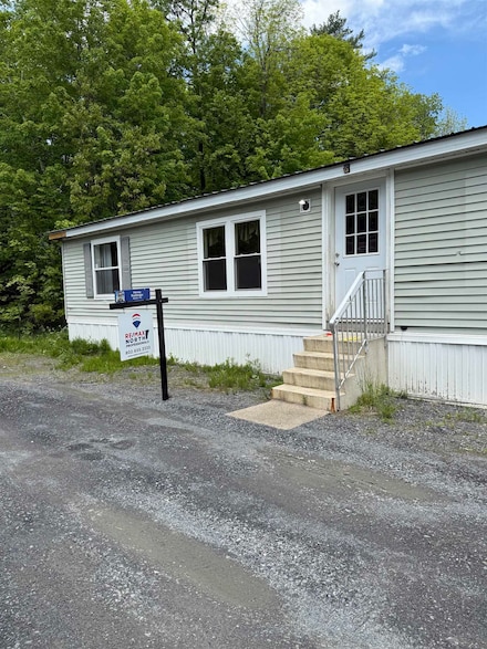 113 Railroad St, Williamstown, VT 05679