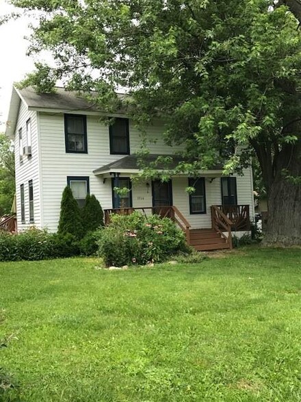 3916 State Route 247, Canandaigua, NY 14424