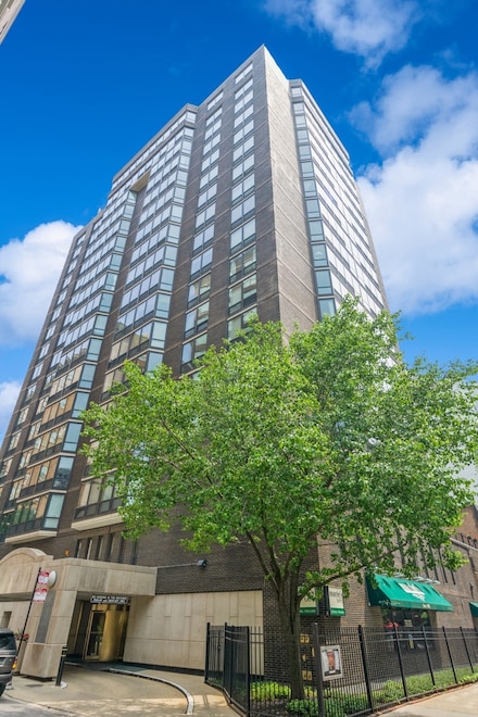 21 W Goethe St Unit 8K, Chicago, IL 60610