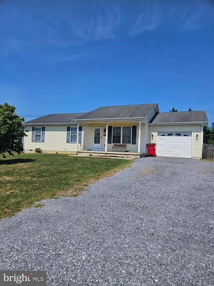 238 Larry Way, Bunker Hill, WV 25413