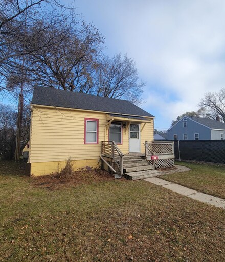210 20th Ave N, Saint Cloud, MN 56303