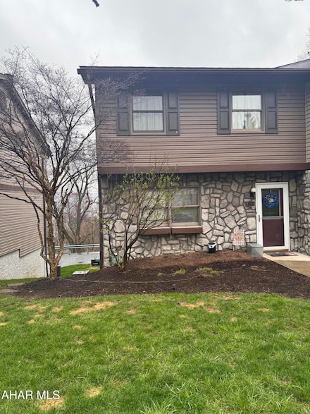 4209 Lyndale Rd, Altoona, PA 16602