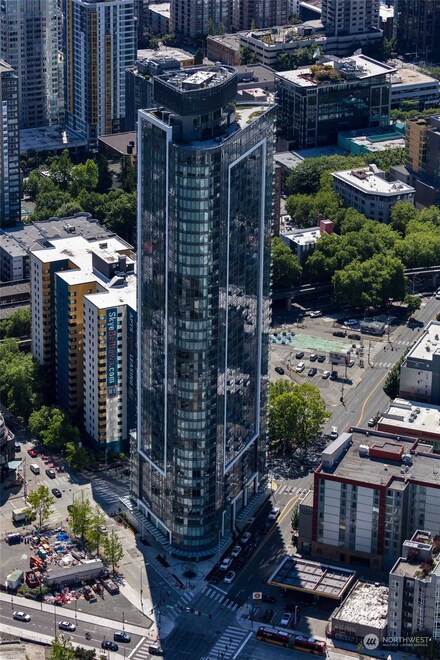 2510 6th Ave Unit 808, Seattle, WA 98121