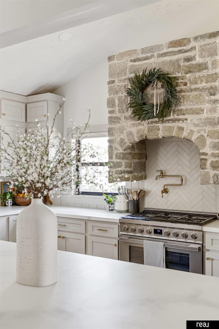 12730 Ridgeview Cir, Bellevue, NE 68123