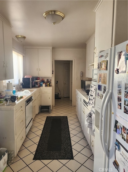 10217 Lemona Ave, Mission Hills, CA 91345