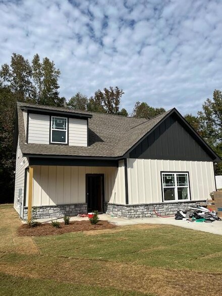 5395 Royal St, Columbus, GA 31907