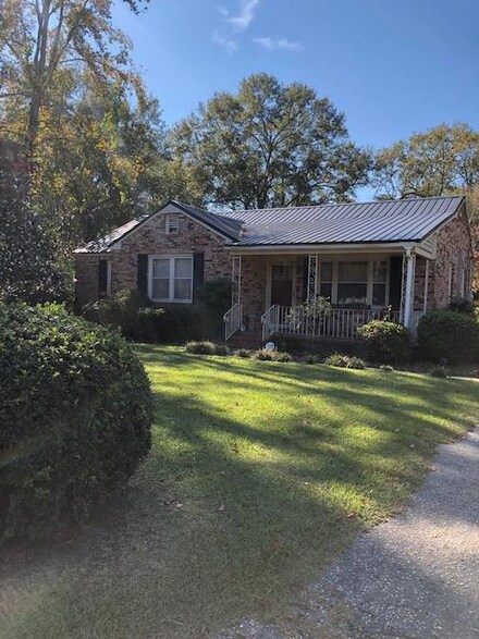 824 Mathis St, Sumter, SC 29150