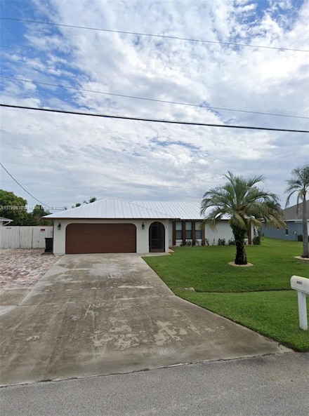 2361 SE Avalon Rd, Port Saint Lucie, FL 34952