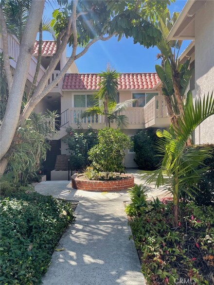 2020 Graham Ave, Redondo Beach, CA 90278