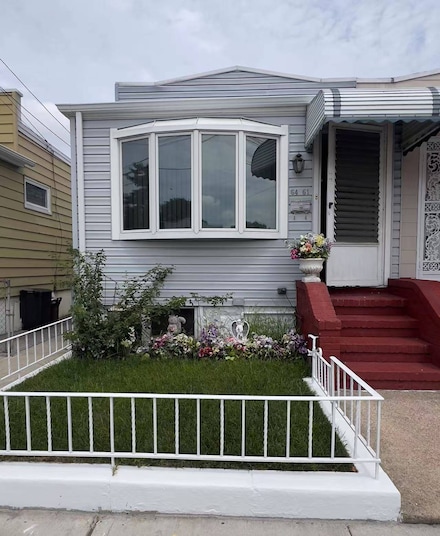 64-61 58th Rd, Flushing, NY 11378