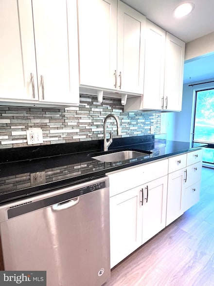 18141 Chalet Dr Unit 23103, Germantown, MD 20874