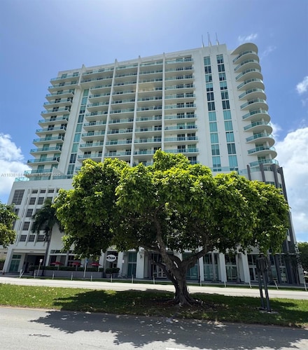 2525 SW 3rd Ave Unit PH06, Miami, FL 33129
