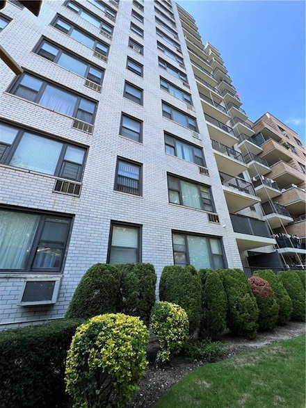 1360 Ocean Pkwy Unit 3A, Brooklyn, NY 11230