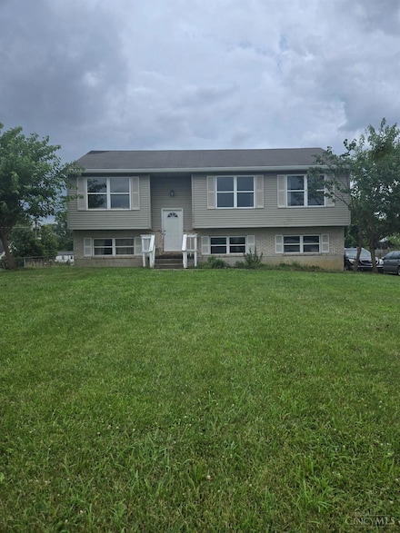 7774 School Rd, Cincinnati, OH 45249