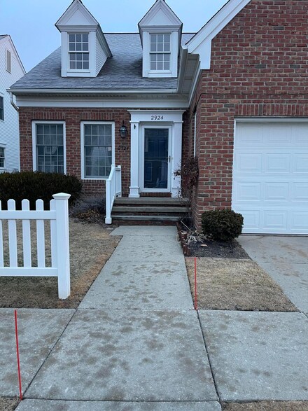 2934 Philadelphia St, Ann Arbor, MI 48103