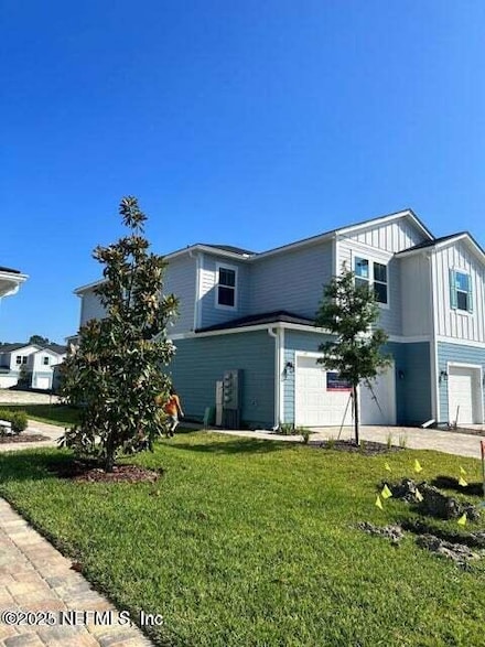 47 Fieldfare Ln, Jacksonville, FL 32223