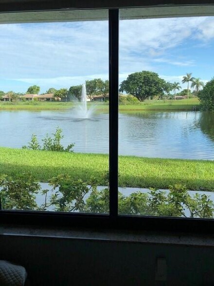 3483 Emerald Oaks Dr Unit 1701, Hollywood, FL 33021