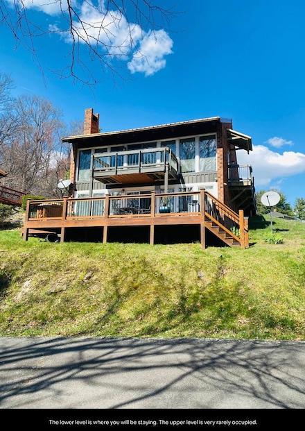 42 Deer Run Trail, Hillsville, VA 24343