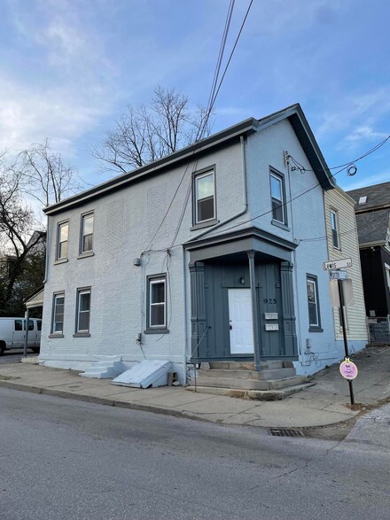 925 Worth St, Covington, KY 41011
