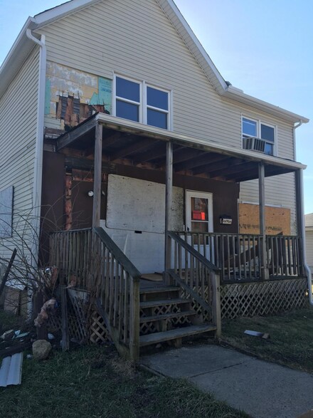 1021 Olmstead Ave, Columbus, OH 43201