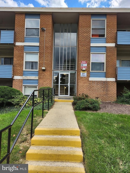 3803 Saint Barnabas Rd Unit T, Suitland, MD 20746