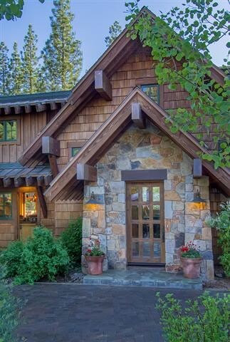 394 Creeks End Ct, Olympic Valley, CA 96146