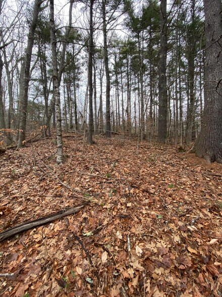 00 Chris Rd, Rockport, ME 04856