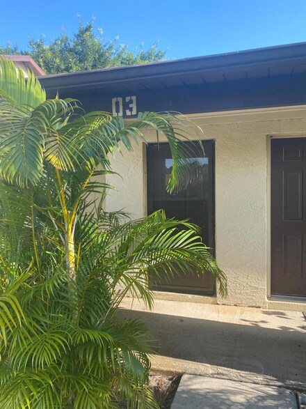6030 Indrio Rd Unit 3, Fort Pierce, FL 34951