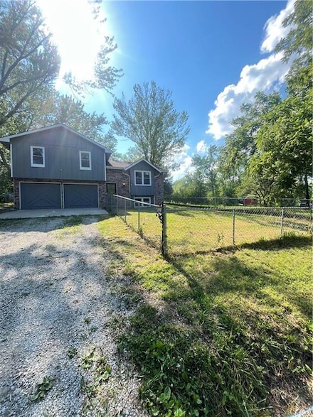 14948 Lakeside Dr, Excelsior Springs, MO 64024