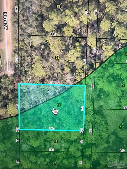 5th Ave, Milton, FL 32583