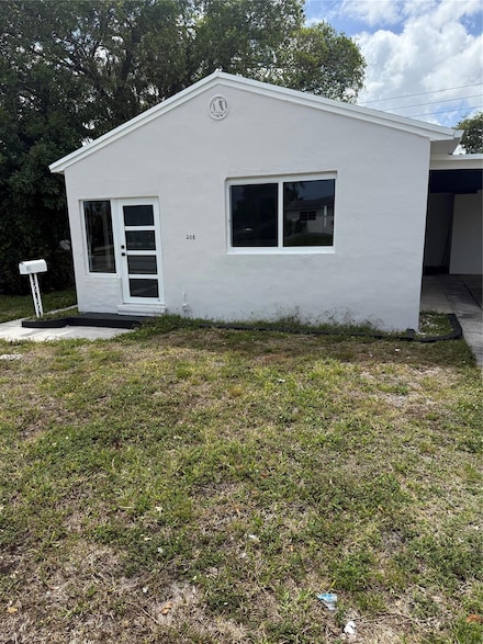 208 N 56th Ave, Hollywood, FL 33021