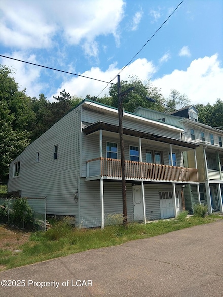 2219 High St, Gilberton, PA 17934