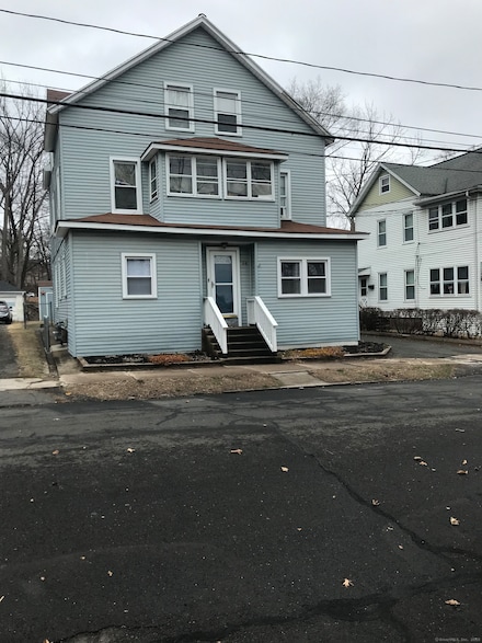 64 Rhodes St, New Britain, CT 06051