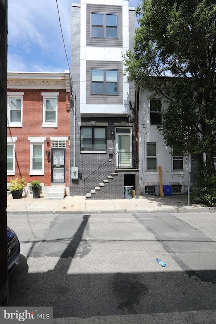 419 Emily St, Philadelphia, PA 19148