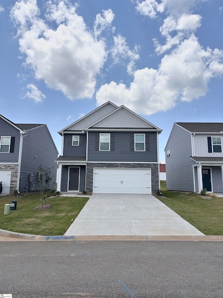 6068 Willutuck Dr, Boiling Springs, SC 29316