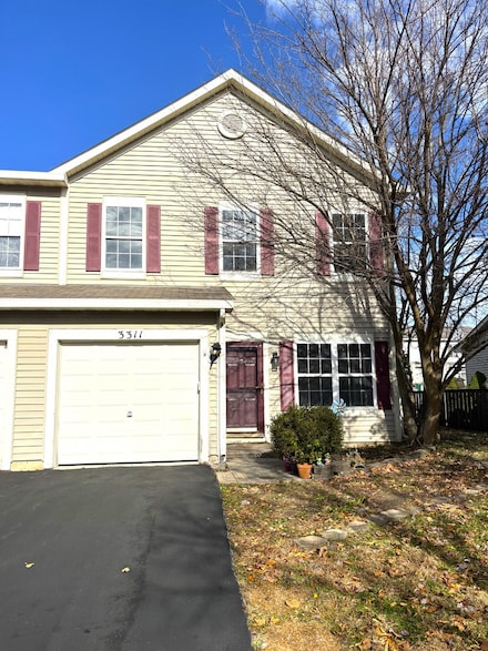 3311 Edward St, Plano, IL 60545