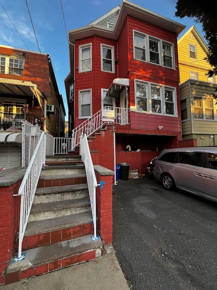 256 Liberty Ave, Jersey City, NJ 07307