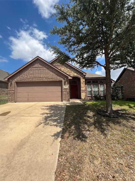 2609 Twinflower Dr, Fort Worth, TX 76244